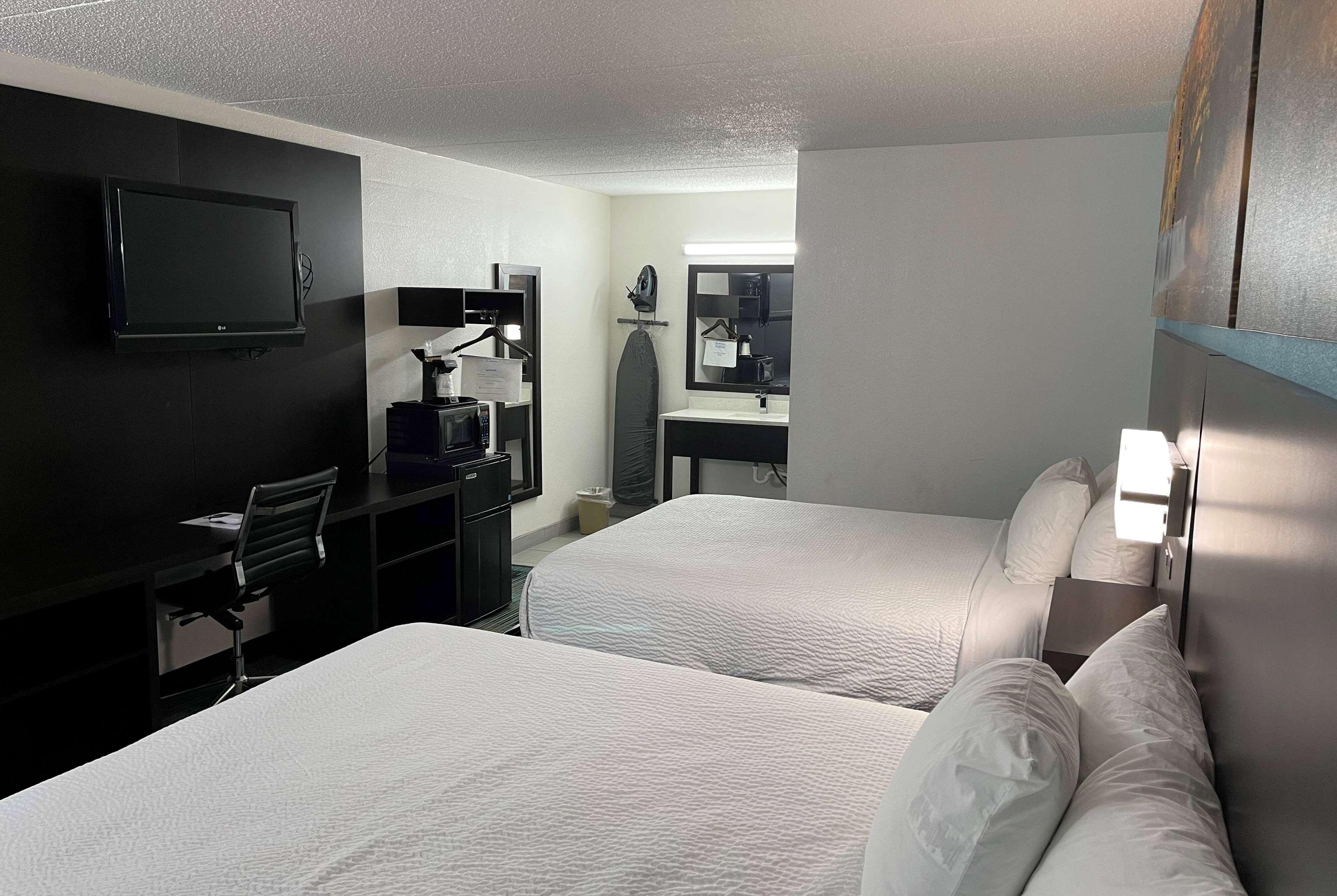 Days Inn By Wyndham Calhoun Ga I-75 And Us-41 Esterno foto